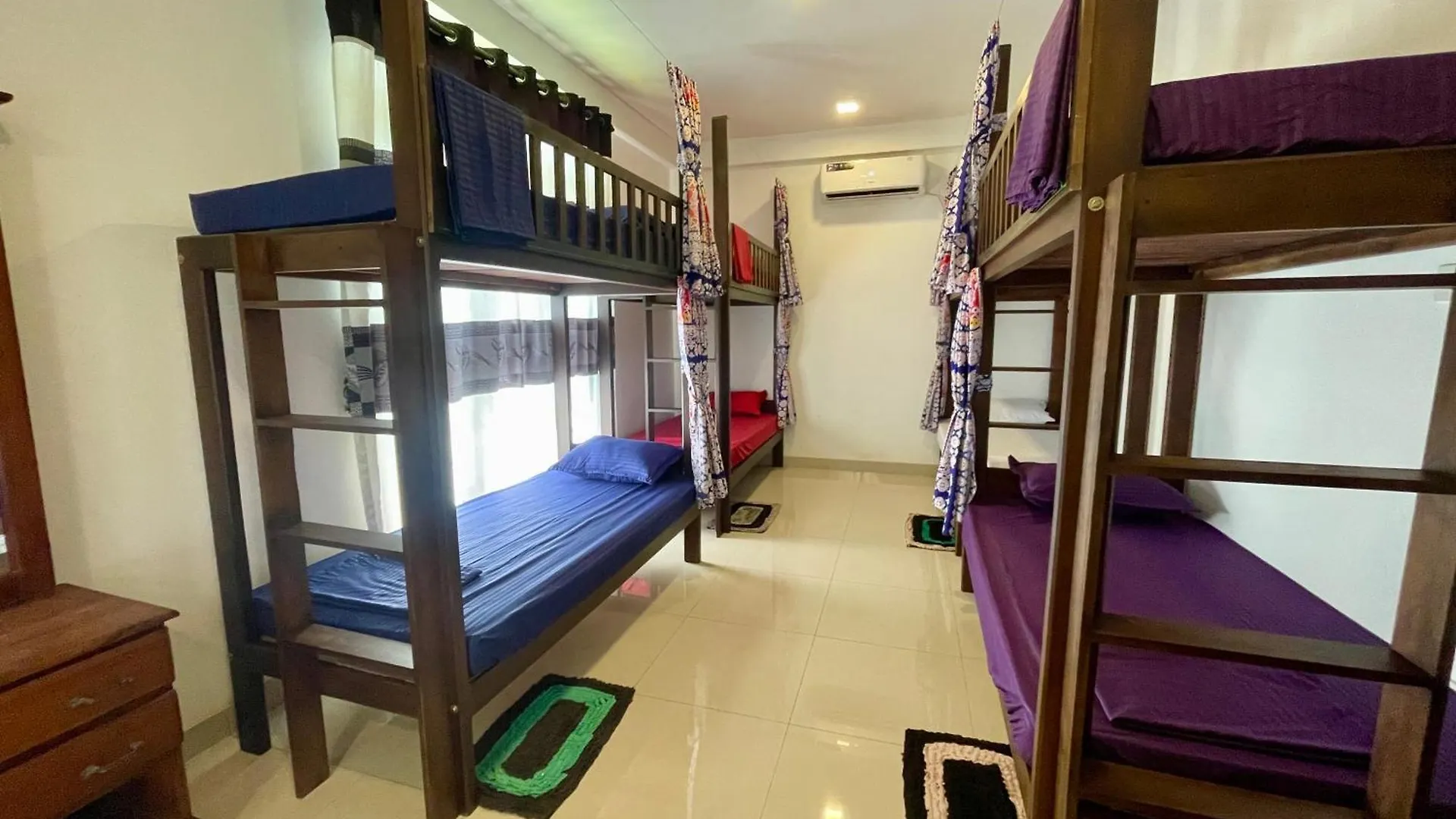 Curly Hostel Νεγκόμπο